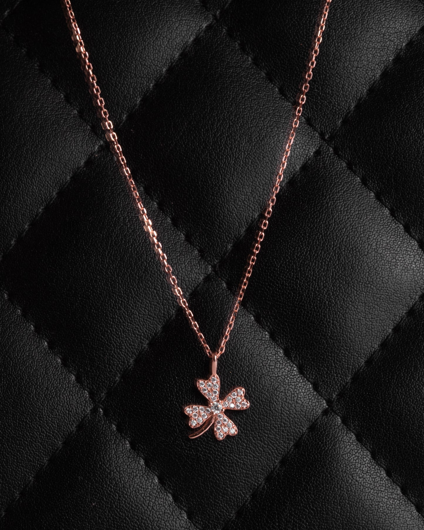PENDENT STUDDED WITH CZ