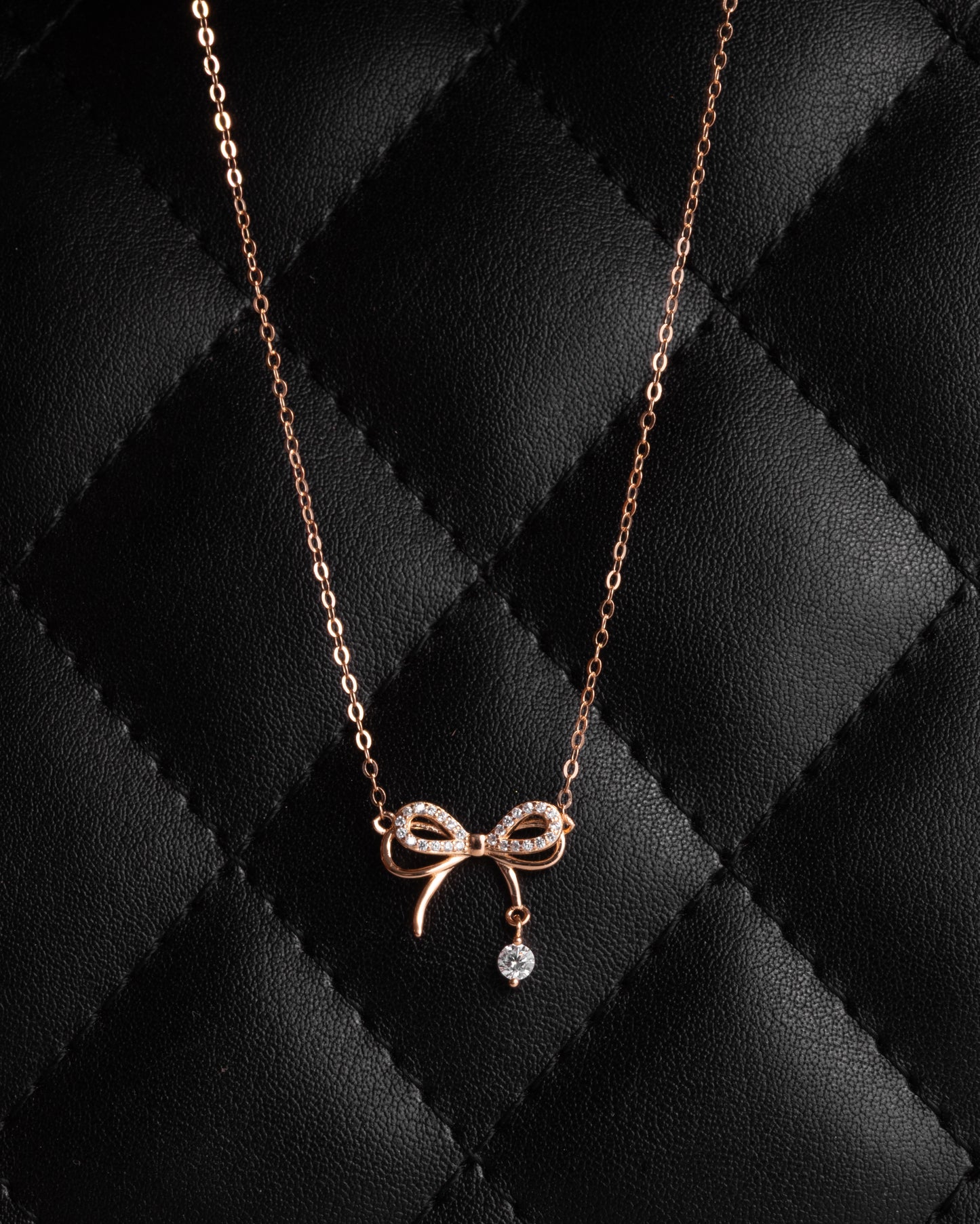 INFINITY PENDENT WITH HANGINGS