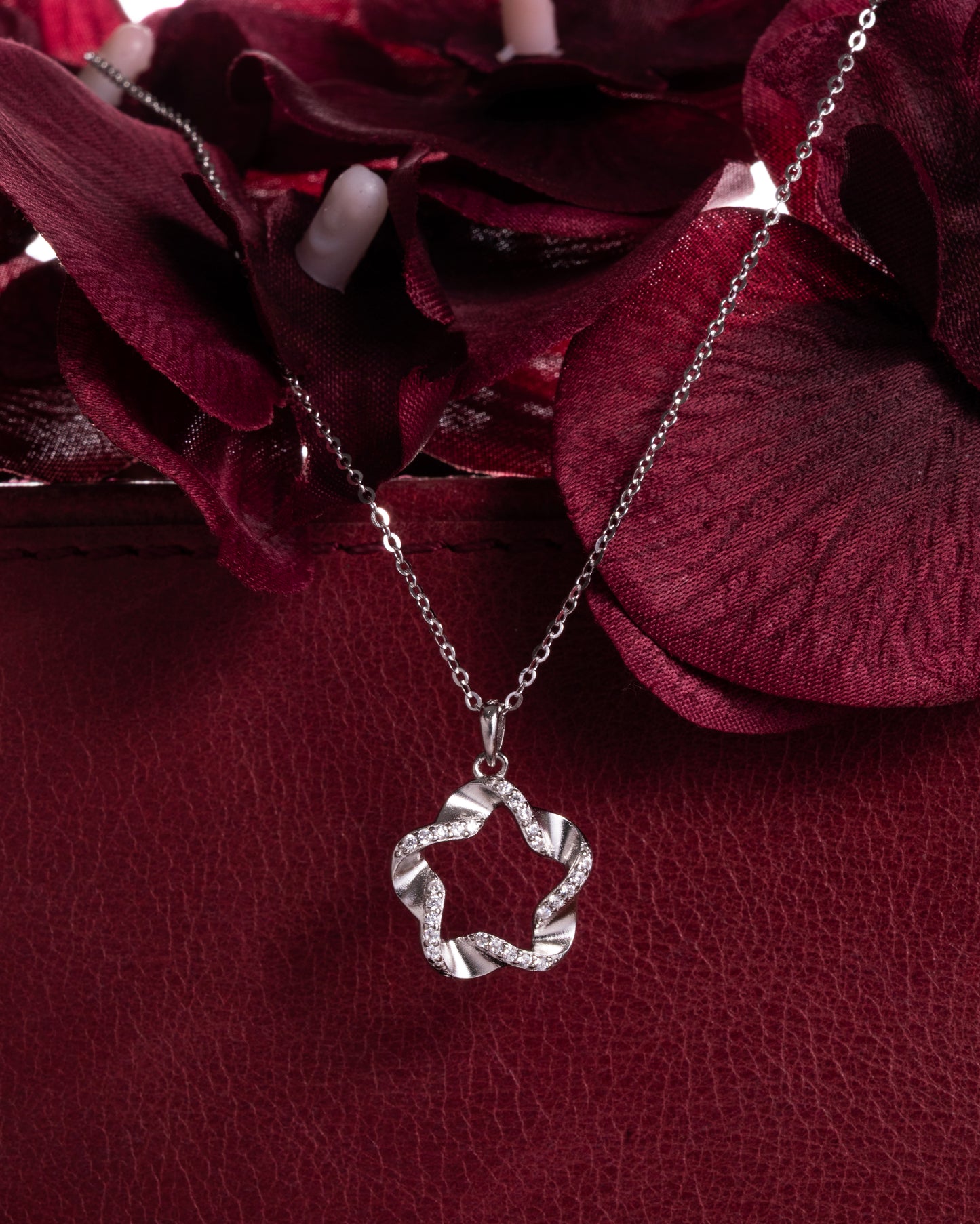 PENDENT STUDDED WITH CZ
