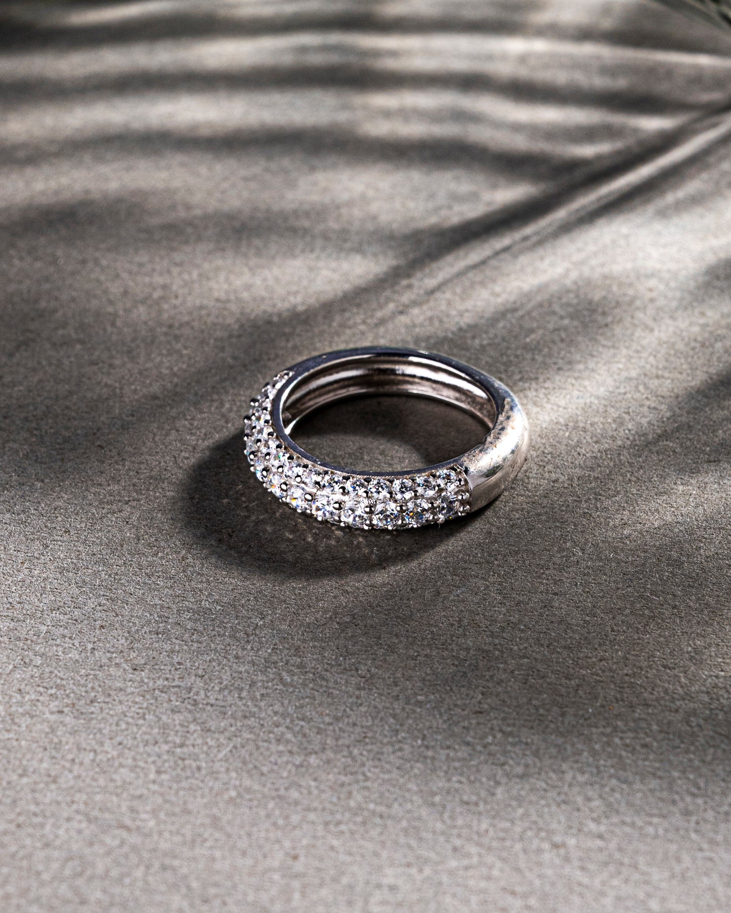 ETERNITY BAND STUDDED WITH CZ