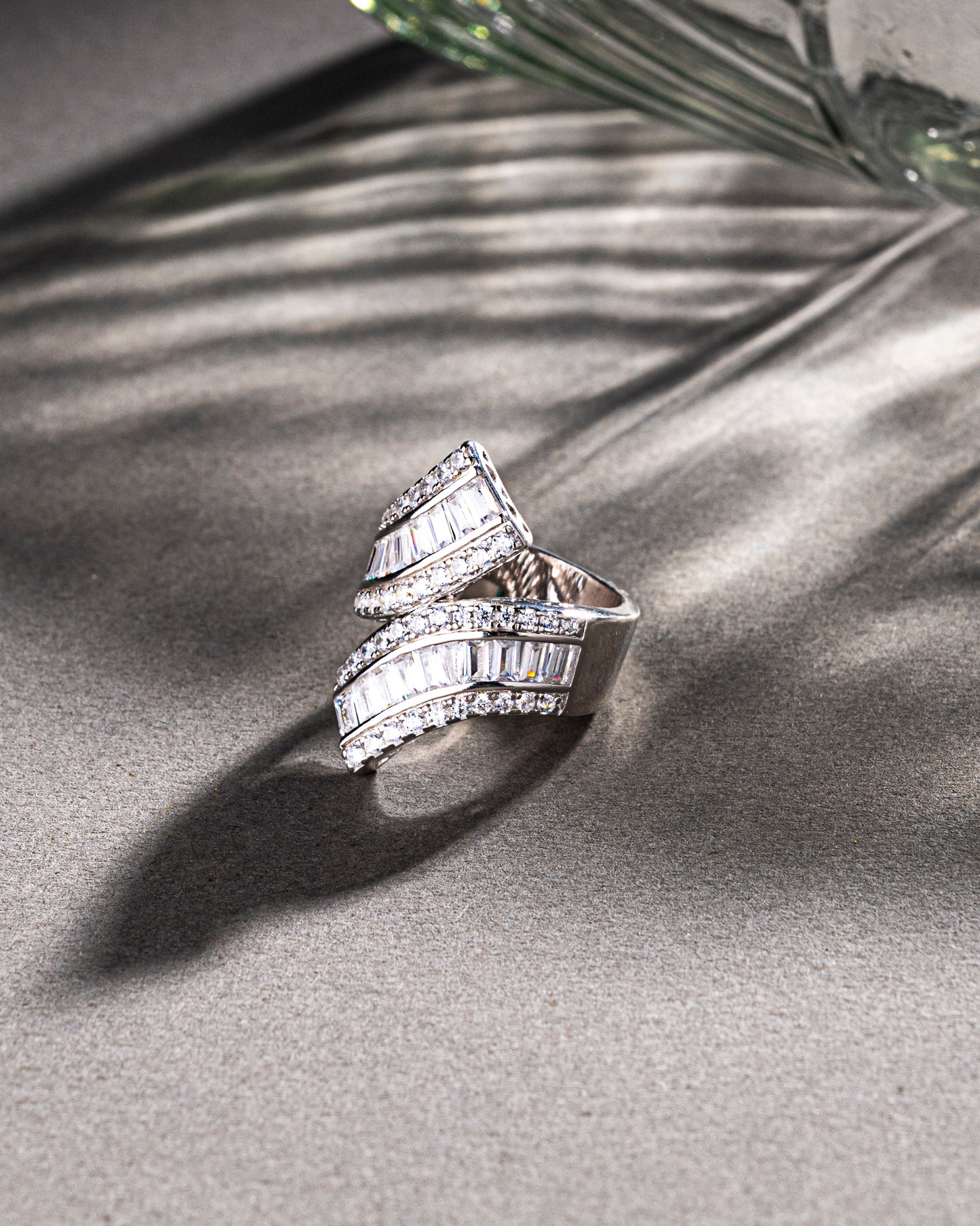 925 STERLING SILVER RING STUDDED WITH CZ