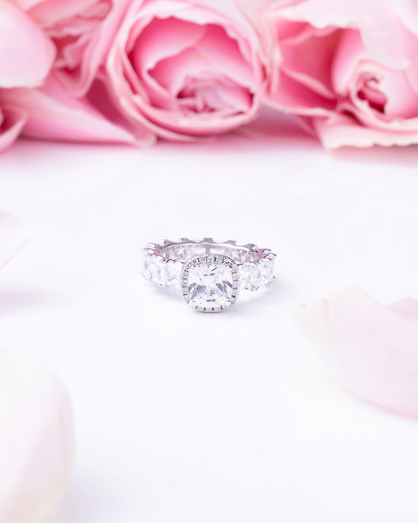 RING STUDDED WITH CZ
