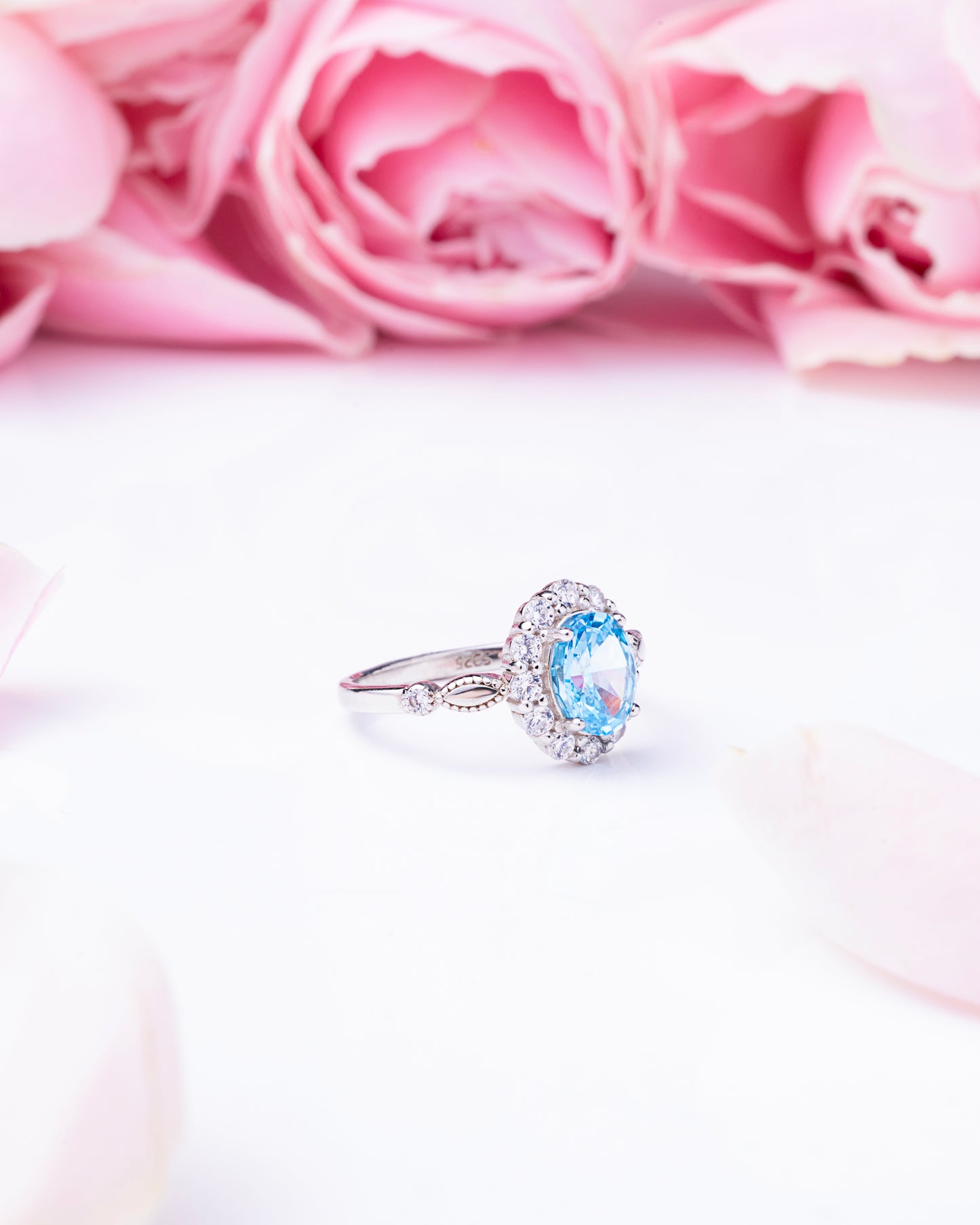 RING STUDDED WITH CZ