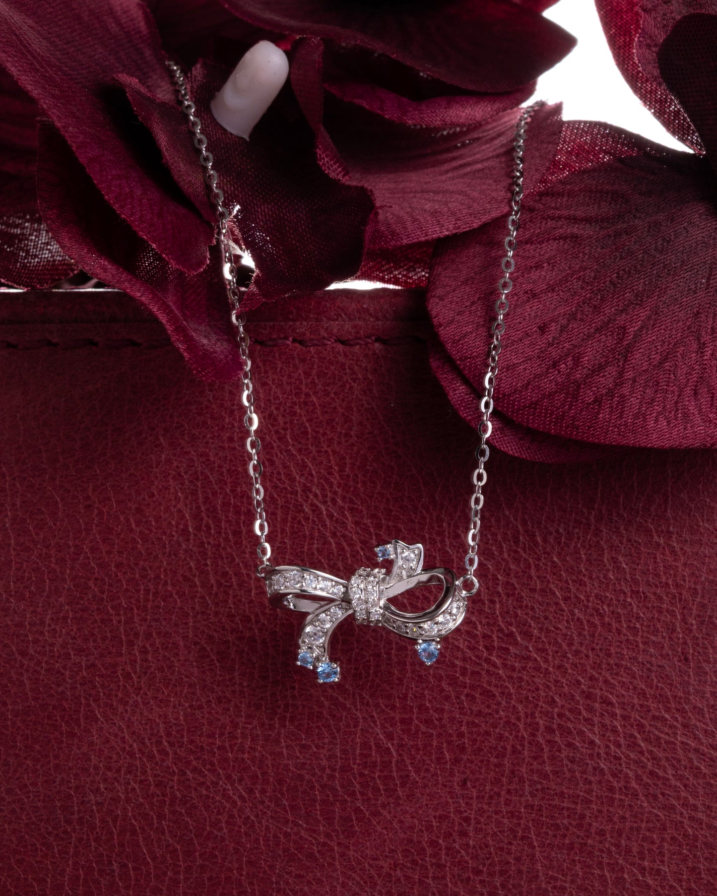 PENDENT STUDDED WITH CZ