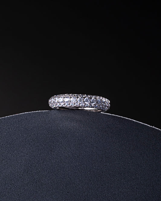 ETERNITY BAND STUDDED WITH CZ