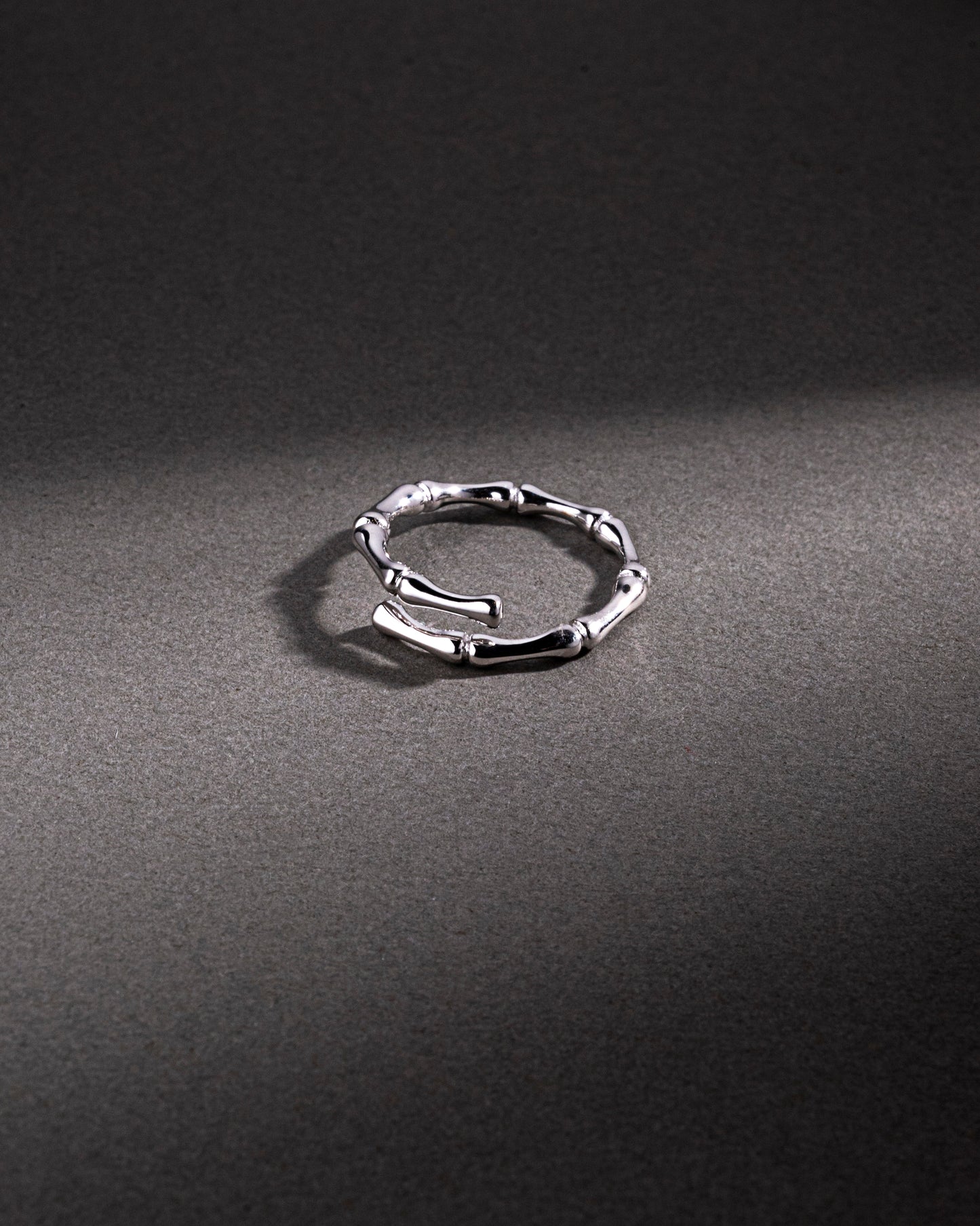 ADJUSTABLE SILVER RING