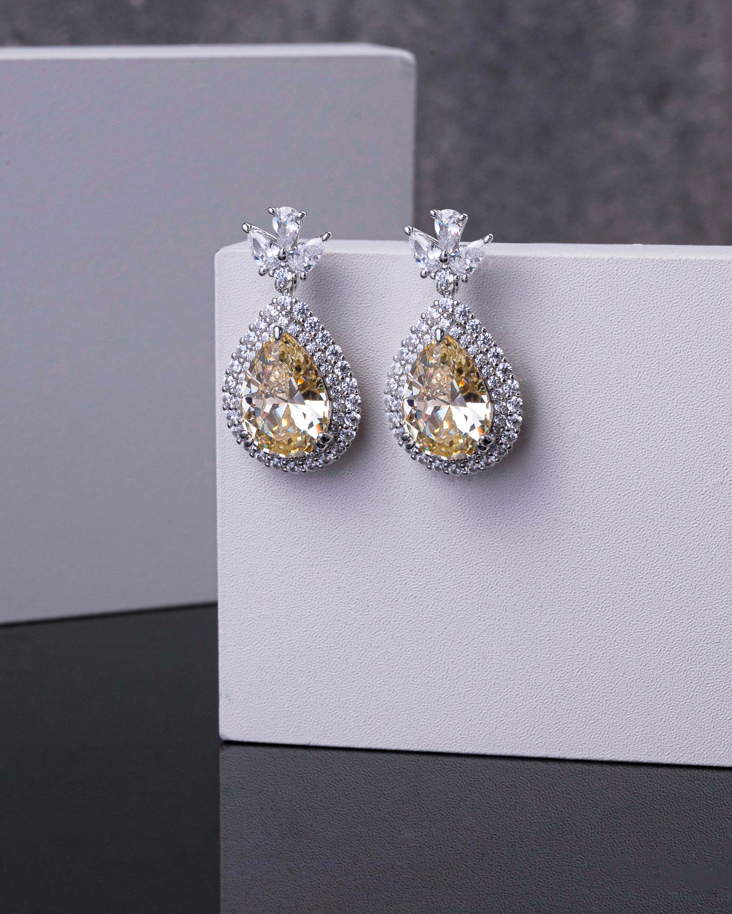 EARINGS WITH YELLOW ICE CUT CZ